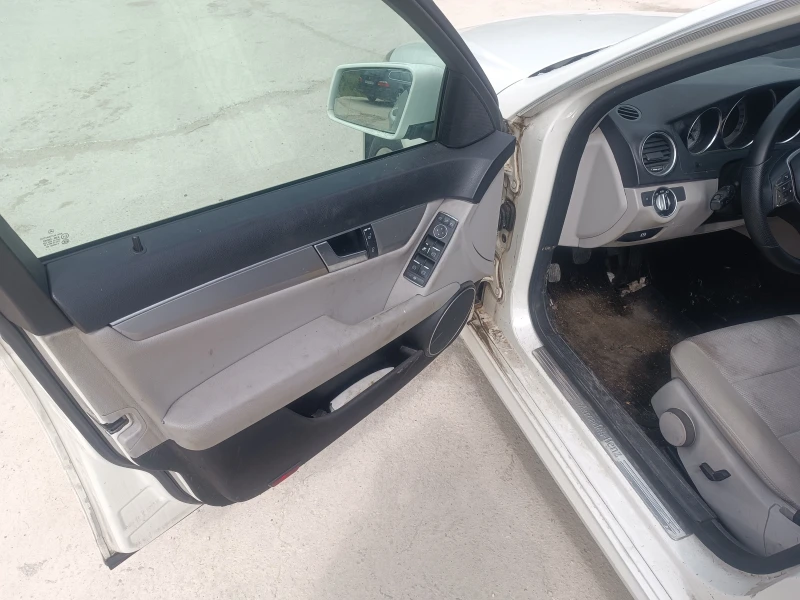 Mercedes-Benz C 220 651, снимка 10 - Автомобили и джипове - 50227548