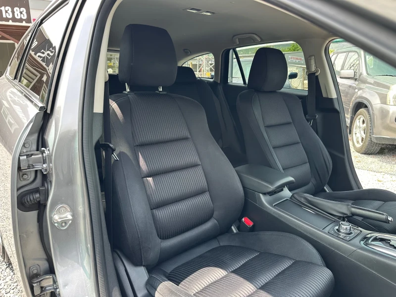 Mazda 6 2.2 Diesel, снимка 14 - Автомобили и джипове - 50617565