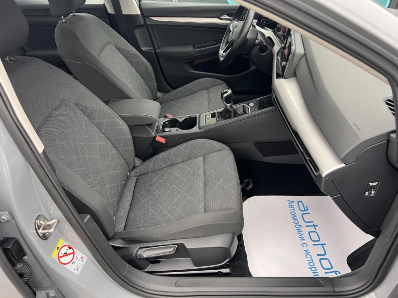 VW Golf Life/1.5e-TSI/150k.c./6MT/Гаранция, снимка 11 - Автомобили и джипове - 52114066