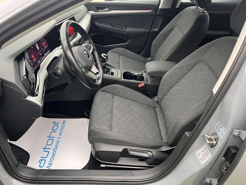 VW Golf Life/1.5e-TSI/150k.c./6MT/Гаранция, снимка 10 - Автомобили и джипове - 52114066