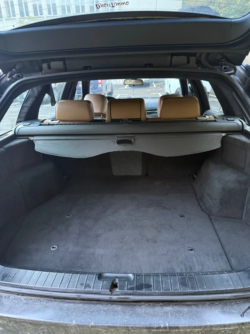 BMW 330, снимка 14 - Автомобили и джипове - 52586021