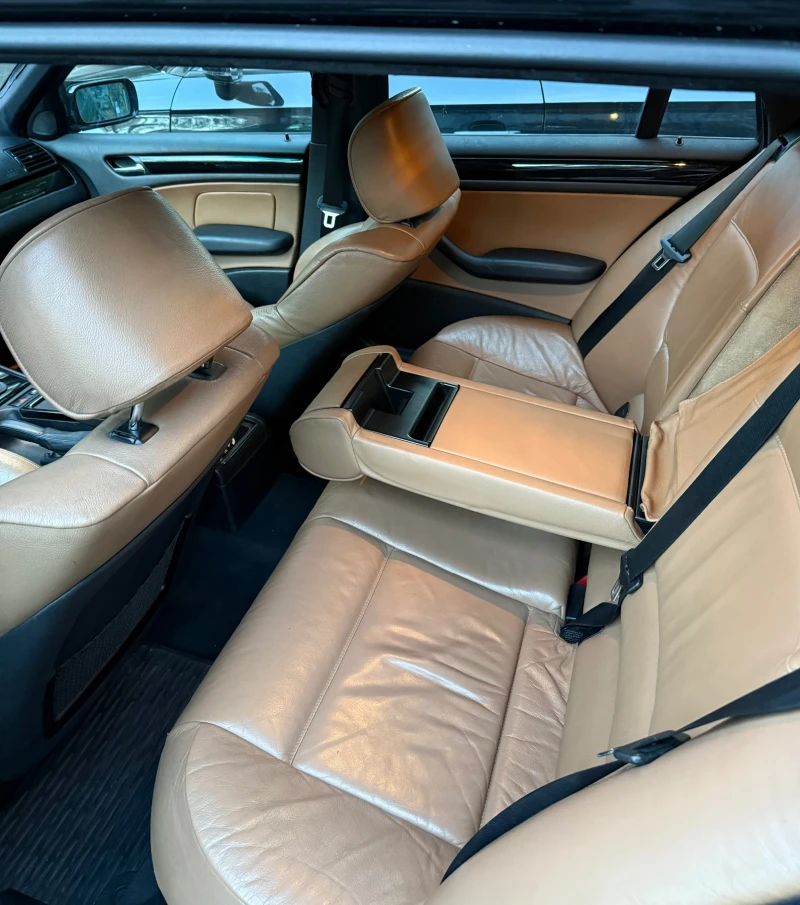 BMW 330, снимка 13 - Автомобили и джипове - 52586021