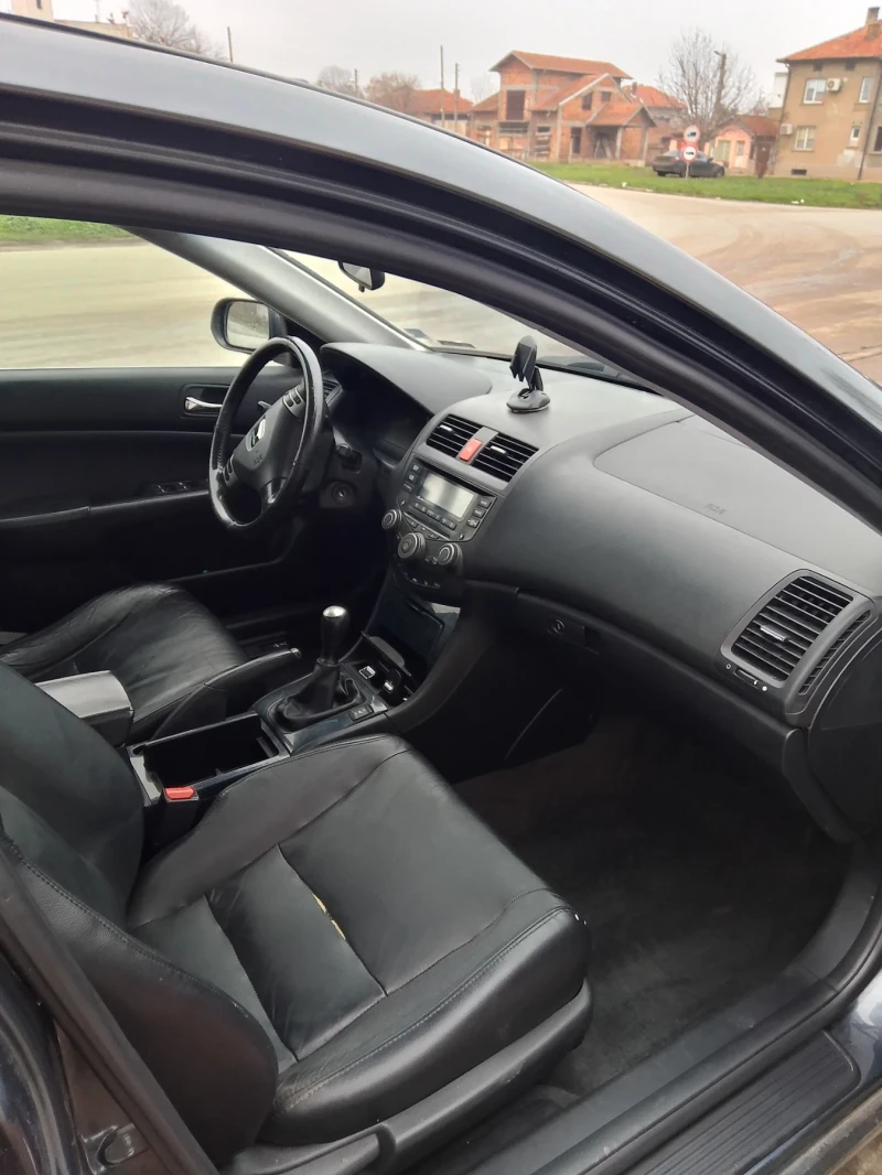 Honda Accord, снимка 6 - Автомобили и джипове - 52885034