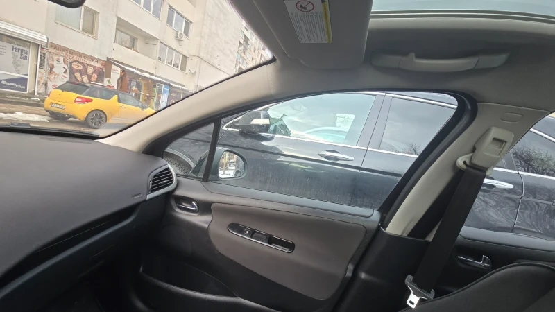 Peugeot 207 1.6 120 коня Бартер за мотор , снимка 5 - Автомобили и джипове - 53299435