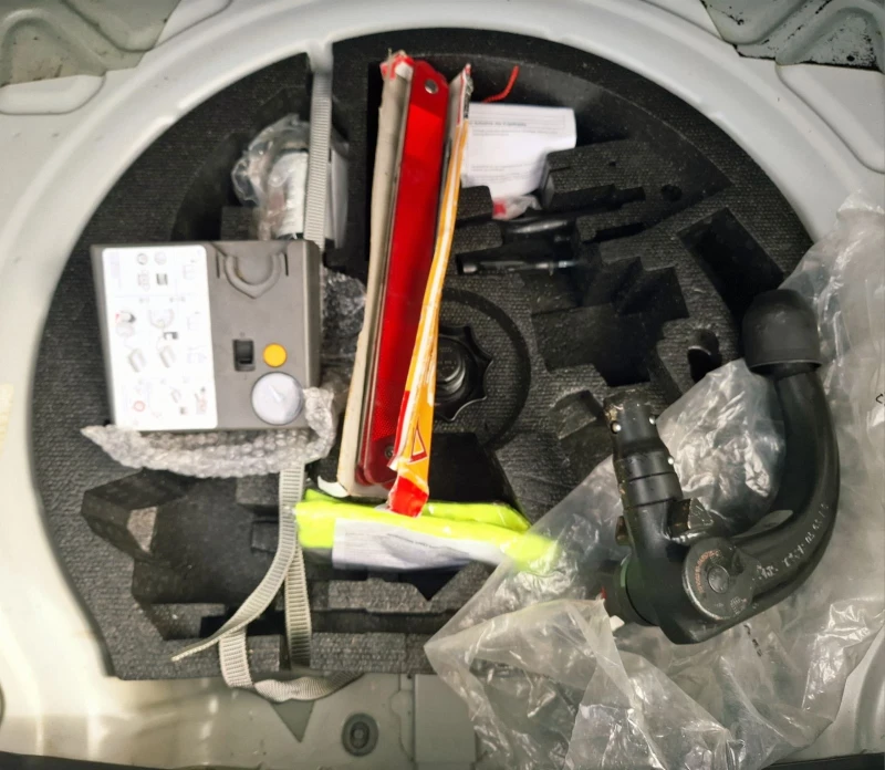 VW Golf 2.0TDI 140к.с. 6скор., снимка 11 - Автомобили и джипове - 53382897