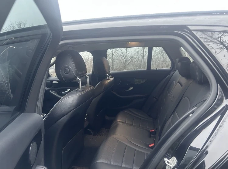 Mercedes-Benz C 220 220CDI AMG Line, снимка 7 - Автомобили и джипове - 53117962