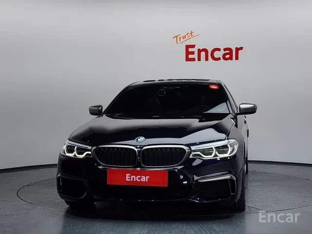 BMW 550 * М550d xDrive* АвтоКредит (ЦЕНА ДО БГ), снимка 3 - Автомобили и джипове - 53617391