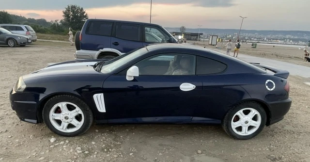 Hyundai Coupe 2.0 бензин/газ, снимка 7 - Автомобили и джипове - 56222933