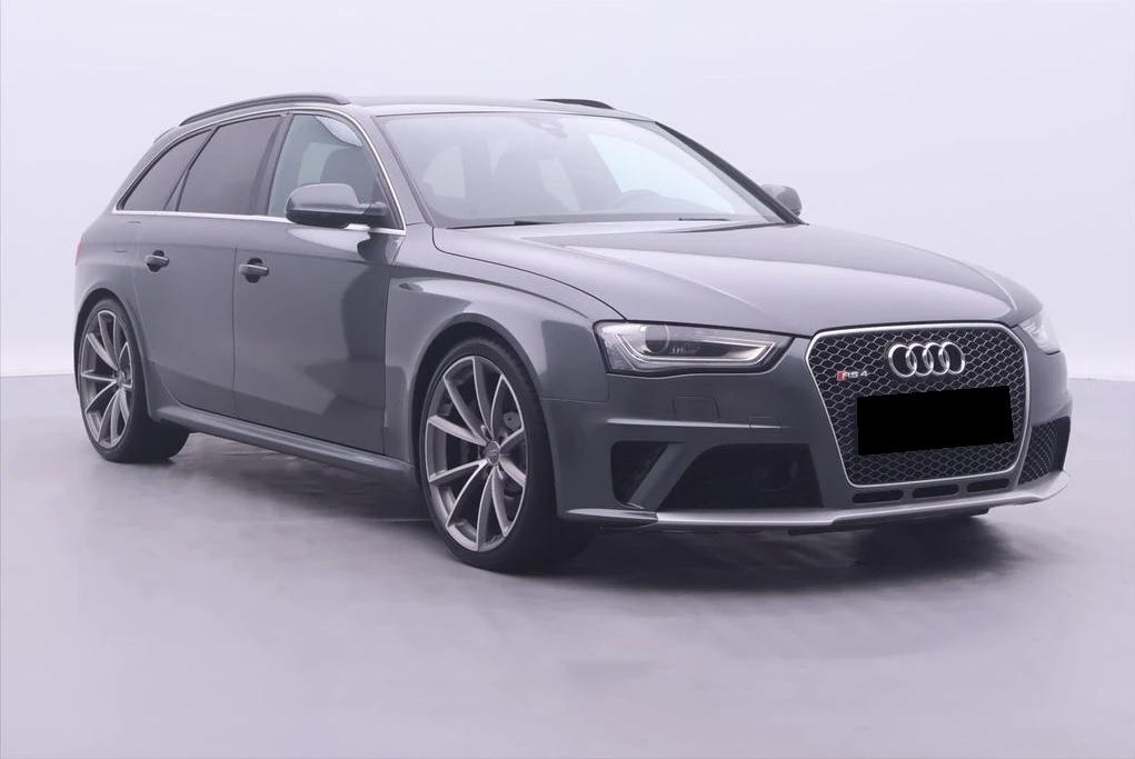 Audi Rs4 4.2FSI Quattro, снимка 1