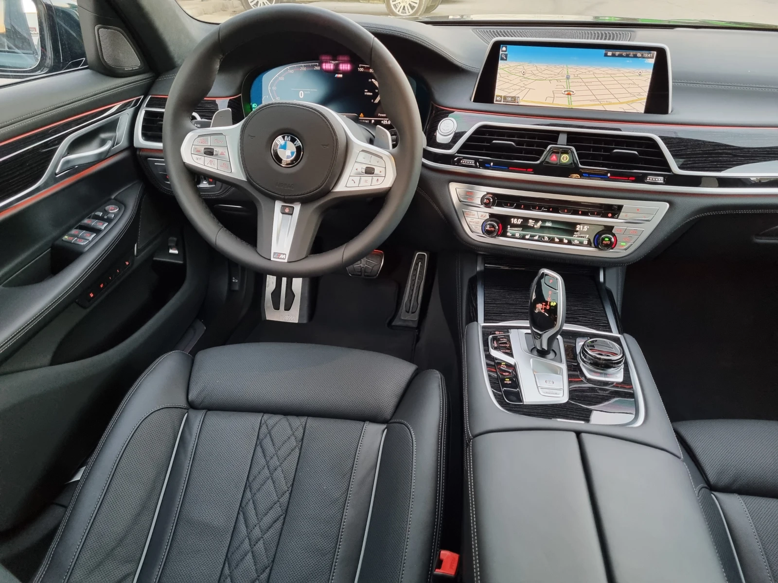 BMW 740 d-xDrive-M-Sport-НОВ!!!-Гаранция!!! | Mobile.bg — изображение 12
