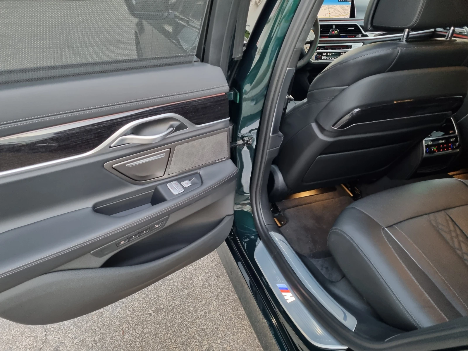 BMW 740 d-xDrive-M-Sport-НОВ!!!-Гаранция!!! | Mobile.bg — изображение 15