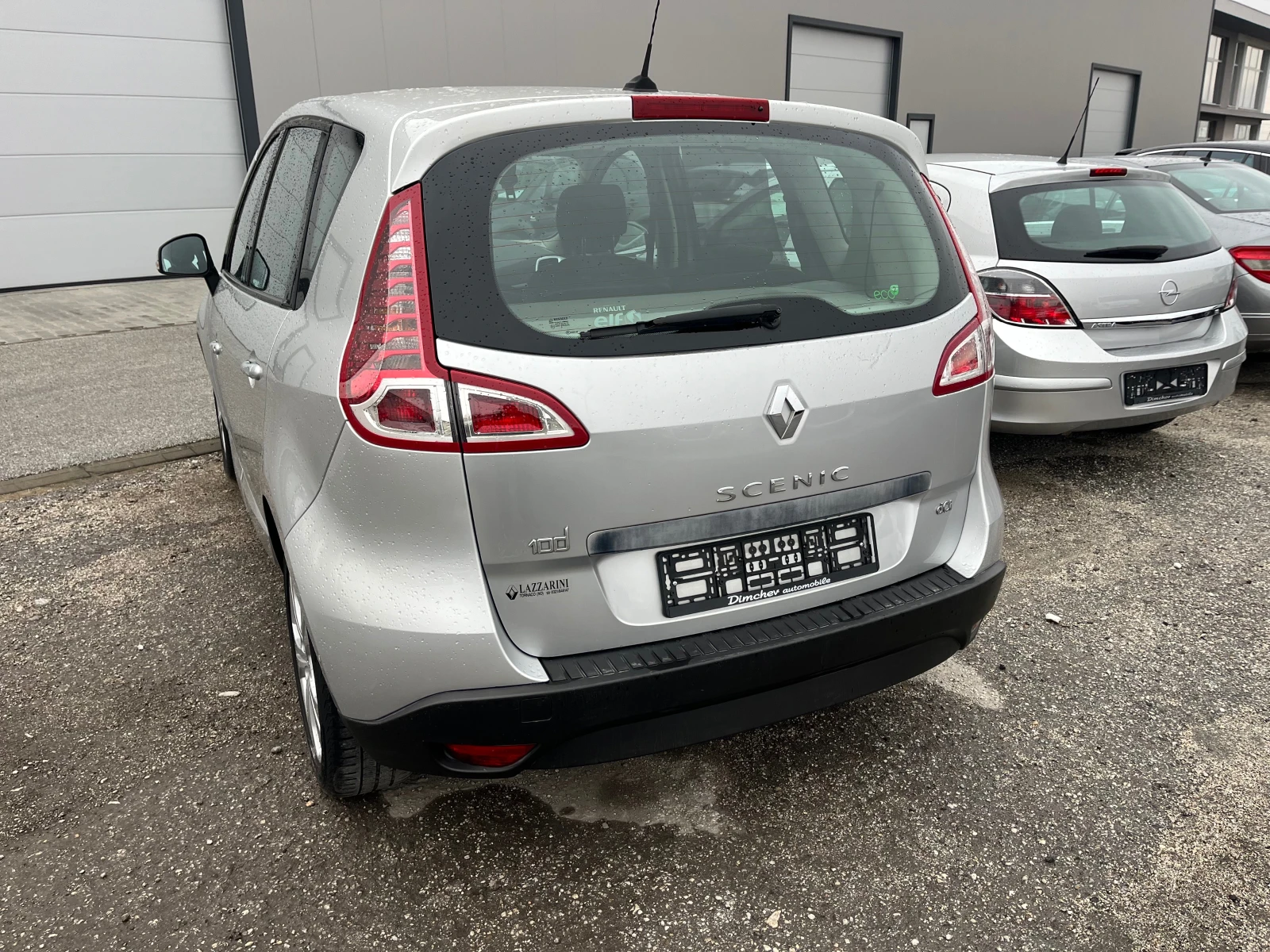 Renault Scenic 1.5 DCI 110k.c - изображение 5