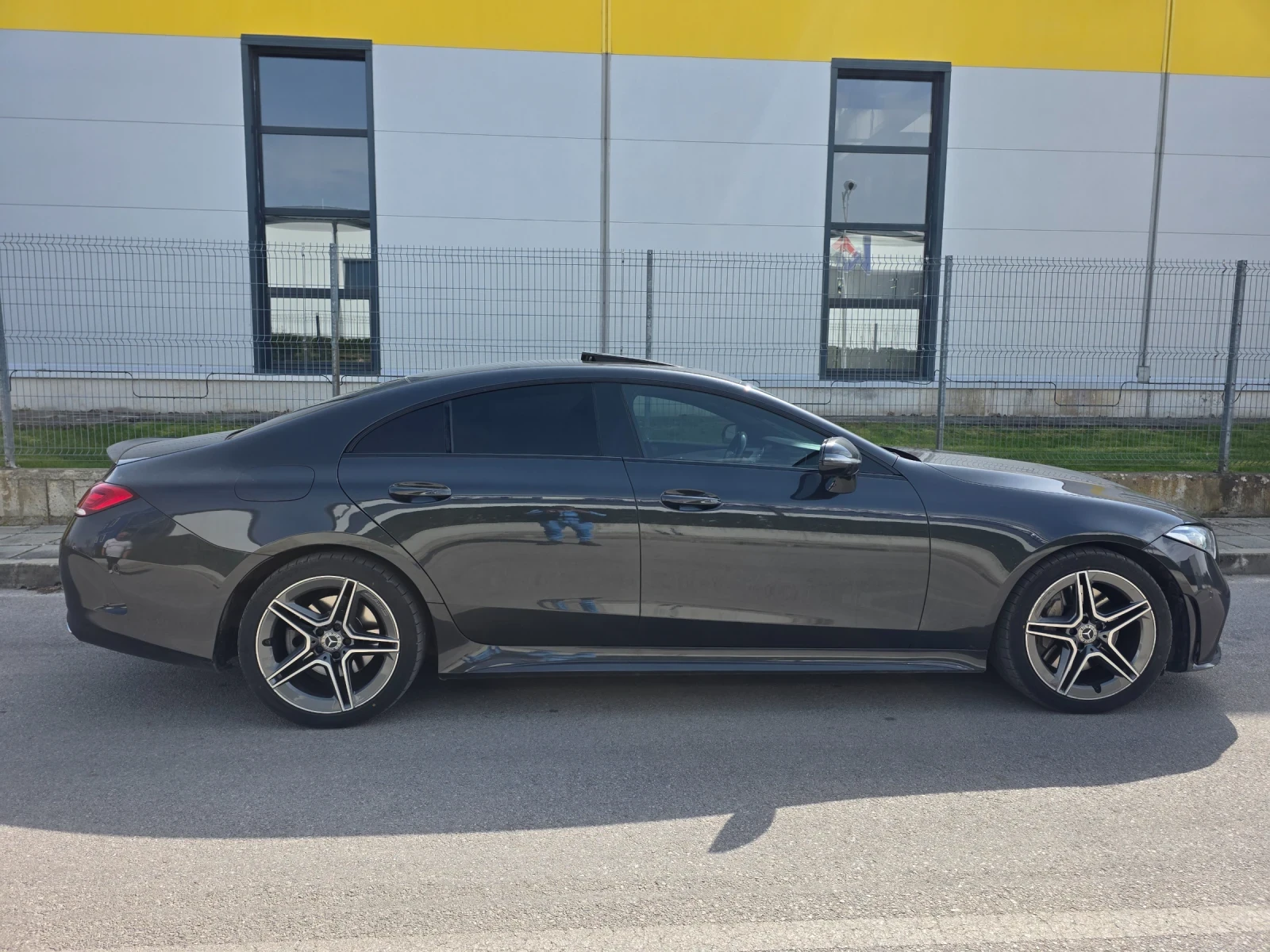 Mercedes-Benz CLS 350 Топ състояние, Реални км!!!!, снимка 6 - Автомобили и джипове - 54380726
