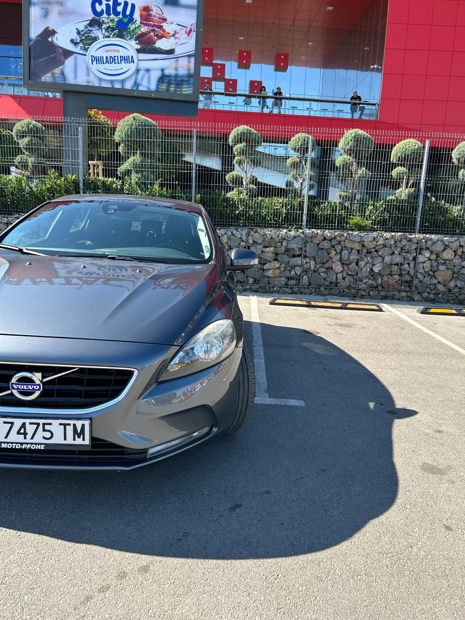 Volvo V40 T3 - изображение 5