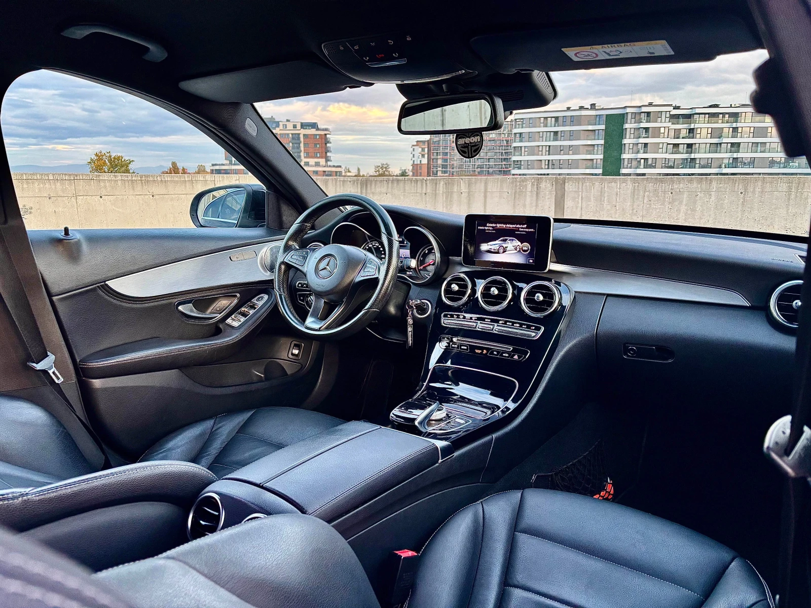 Mercedes-Benz C 300 Diesel+ Hybrid, AMG Line, Burmester | Mobile.bg   8