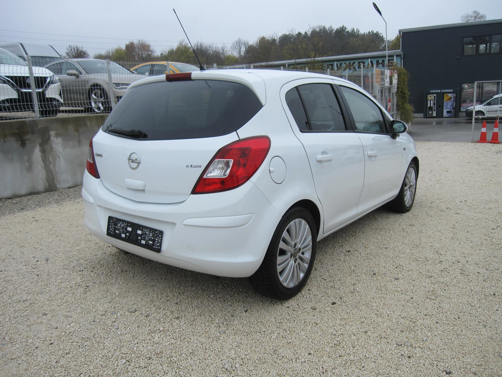Opel Corsa 1, 2 | Mobile.bg   4