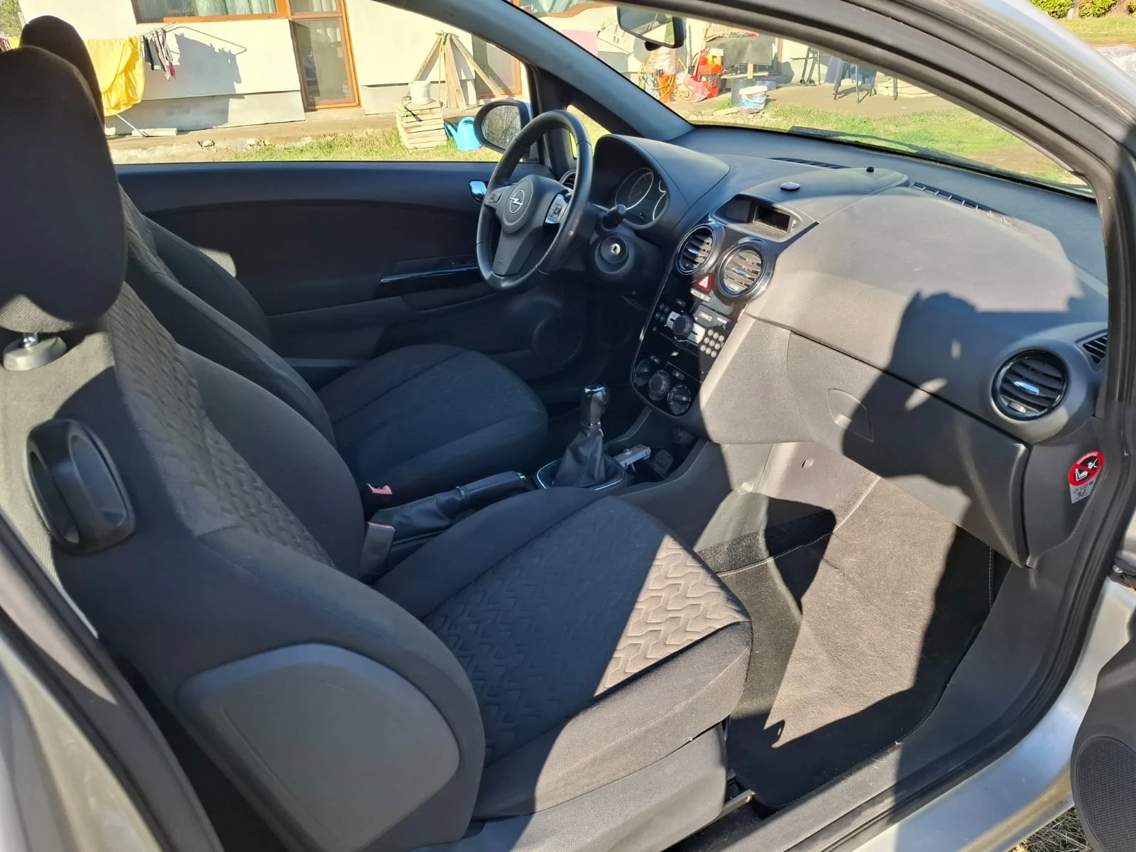 Opel Corsa  - изображение 4