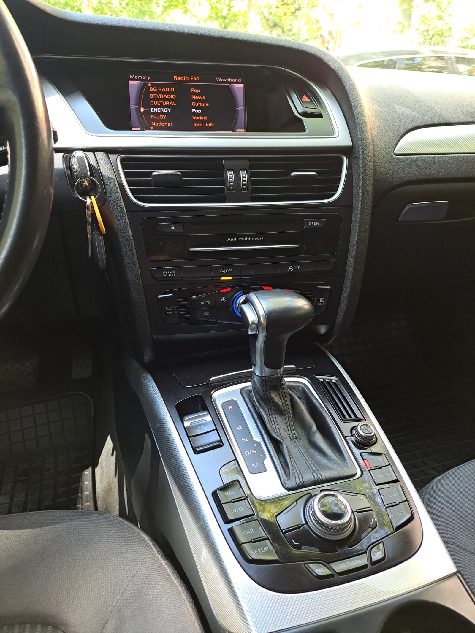 Audi A4 2.0 TDI FACE - изображение 7