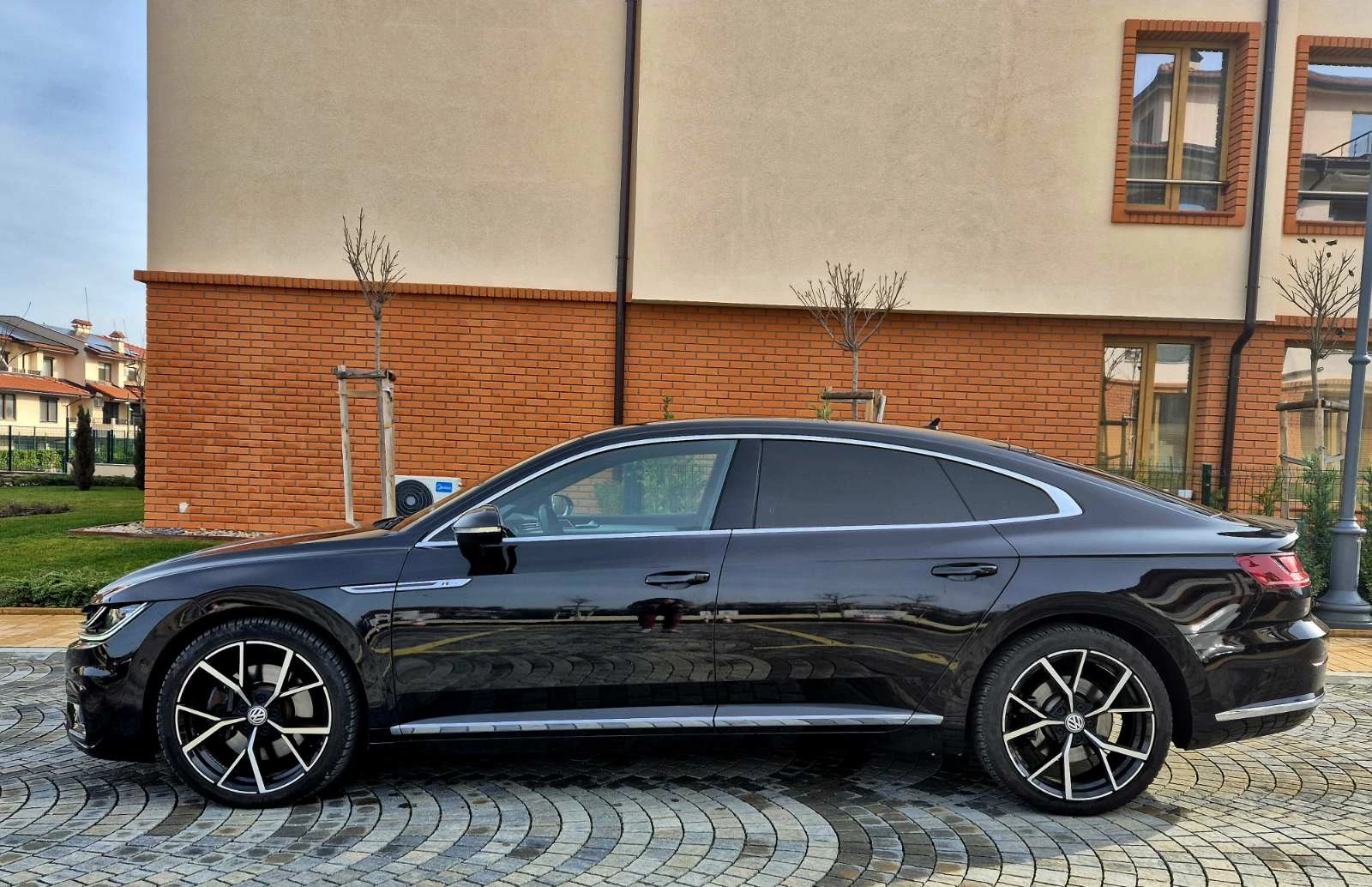 VW Arteon * R-Line* 4Motion* 239PS* SWISS* FULL | Mobile.bg   6