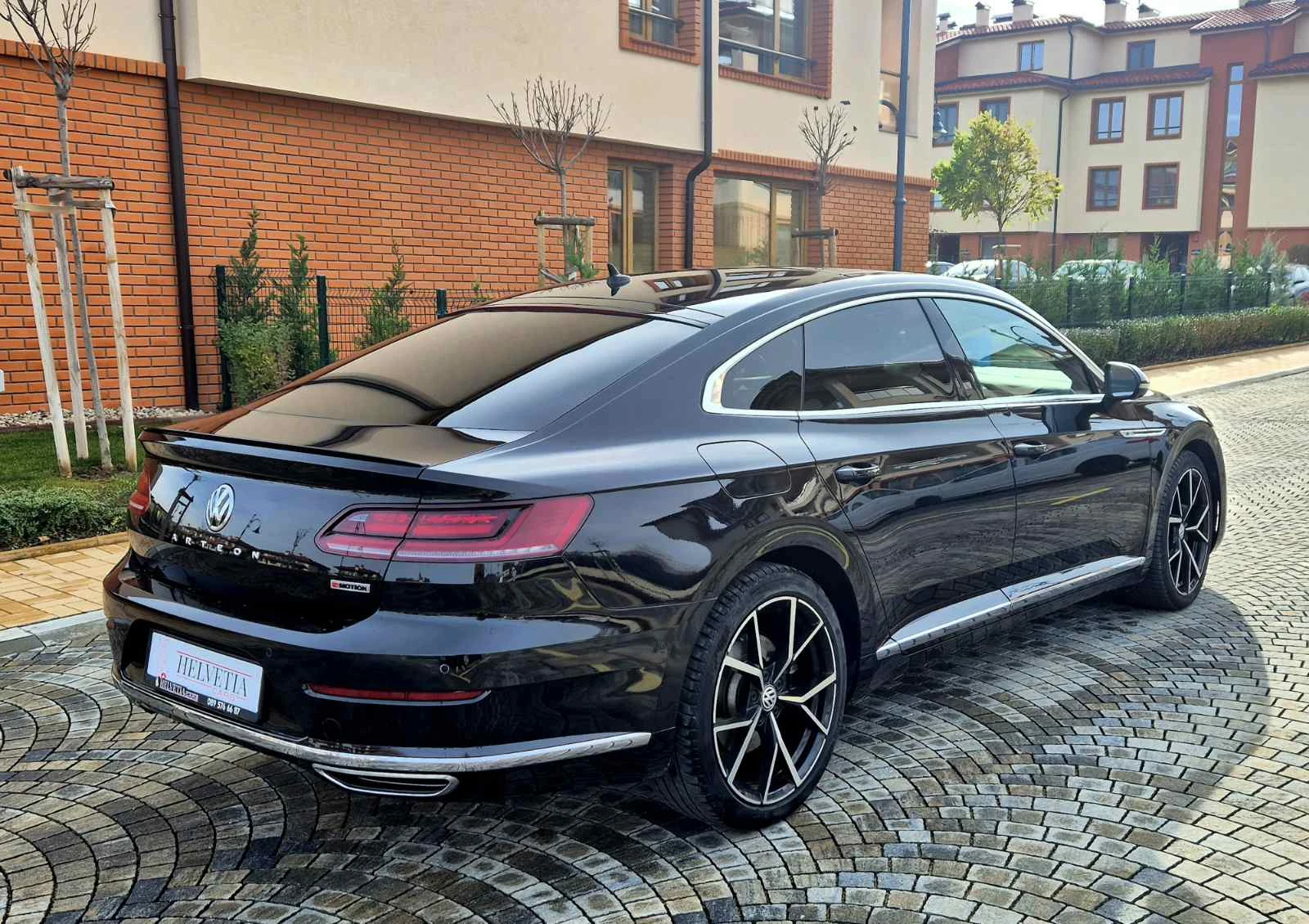 VW Arteon * R-Line* 4Motion* 239PS* SWISS* FULL | Mobile.bg   3
