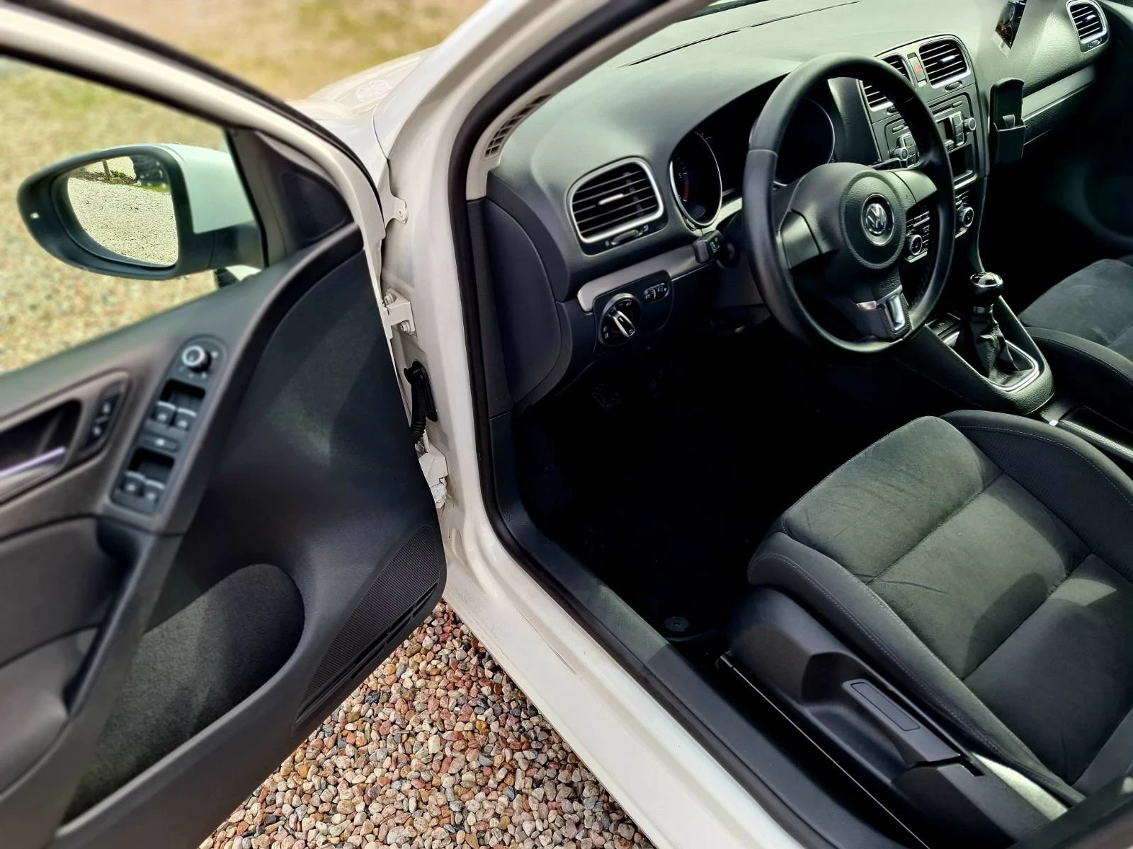 VW Golf 2.0TDI 140к.с. 6скор. - изображение 8