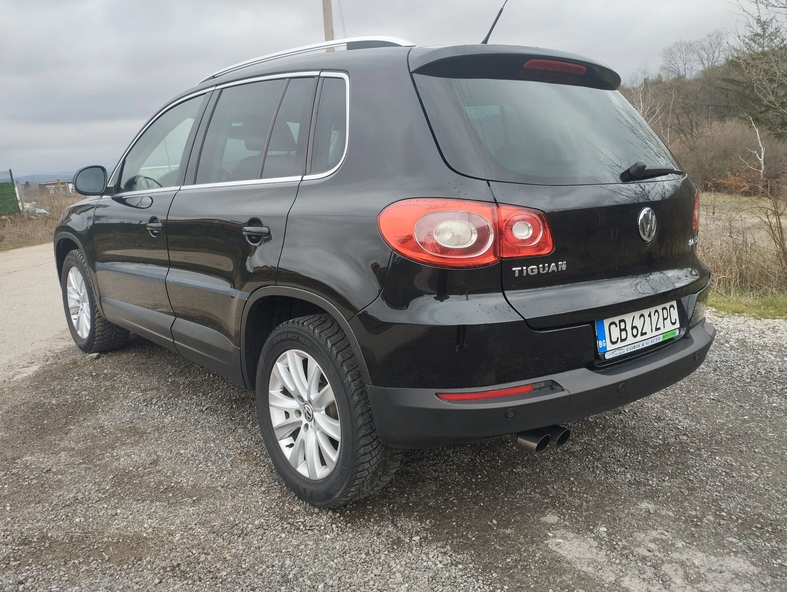 VW Tiguan 2.0 тди/140 коня, снимка 4 - Автомобили и джипове - 53448209