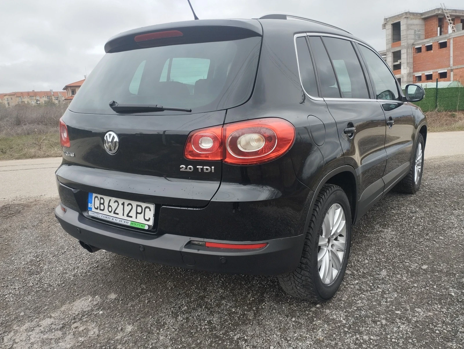 VW Tiguan 2.0 тди/140 коня, снимка 3 - Автомобили и джипове - 53448209