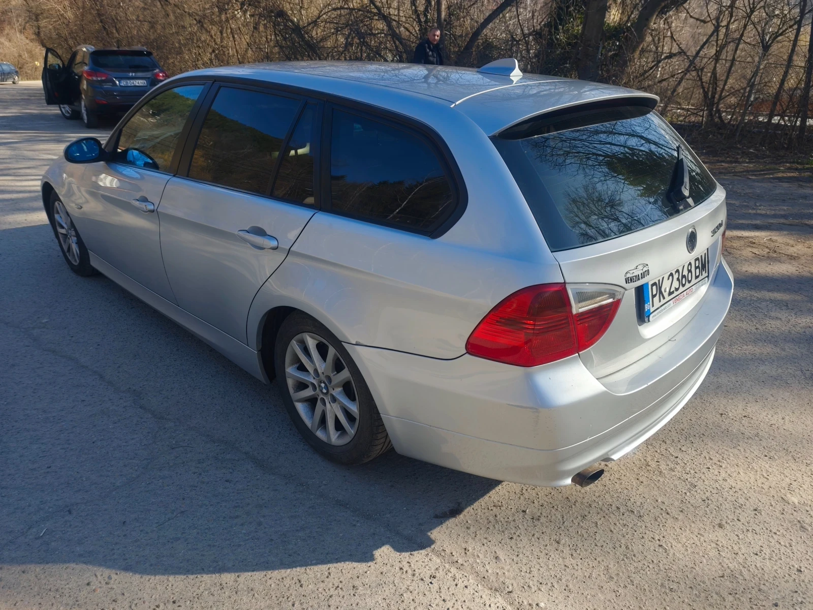BMW 320, снимка 4 - Автомобили и джипове - 53844414