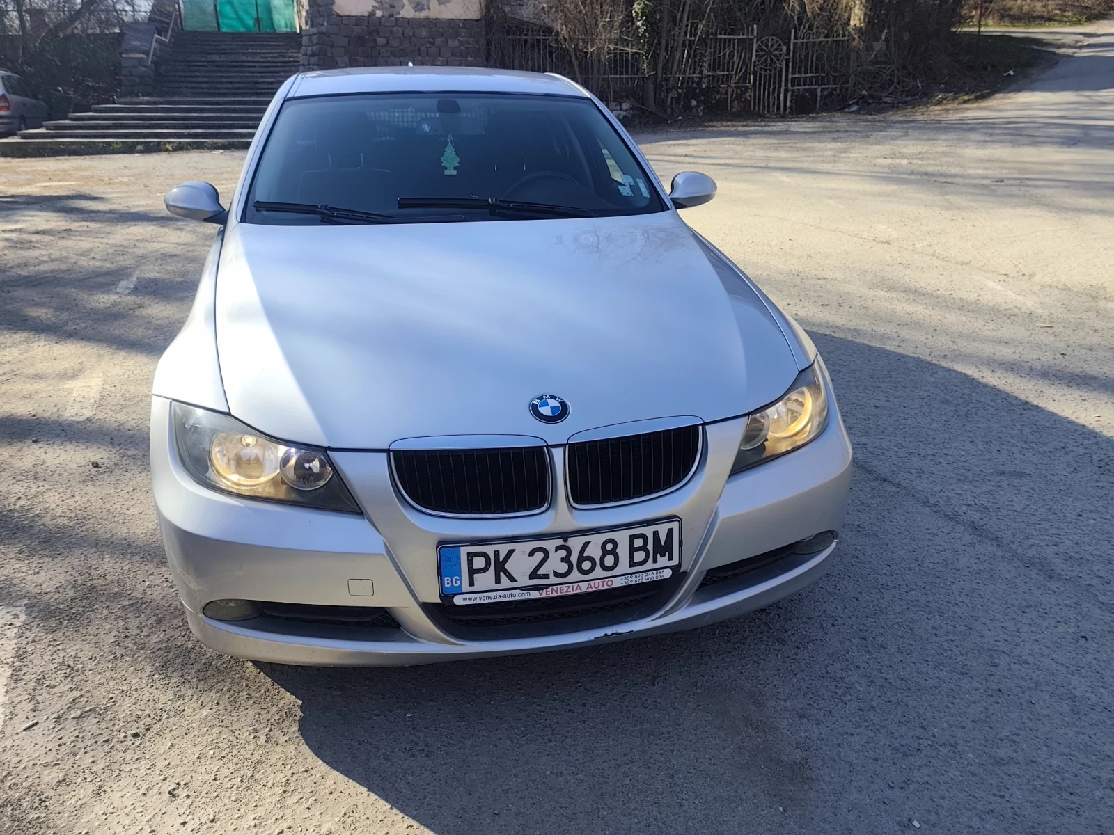 BMW 320, снимка 2 - Автомобили и джипове - 53844414
