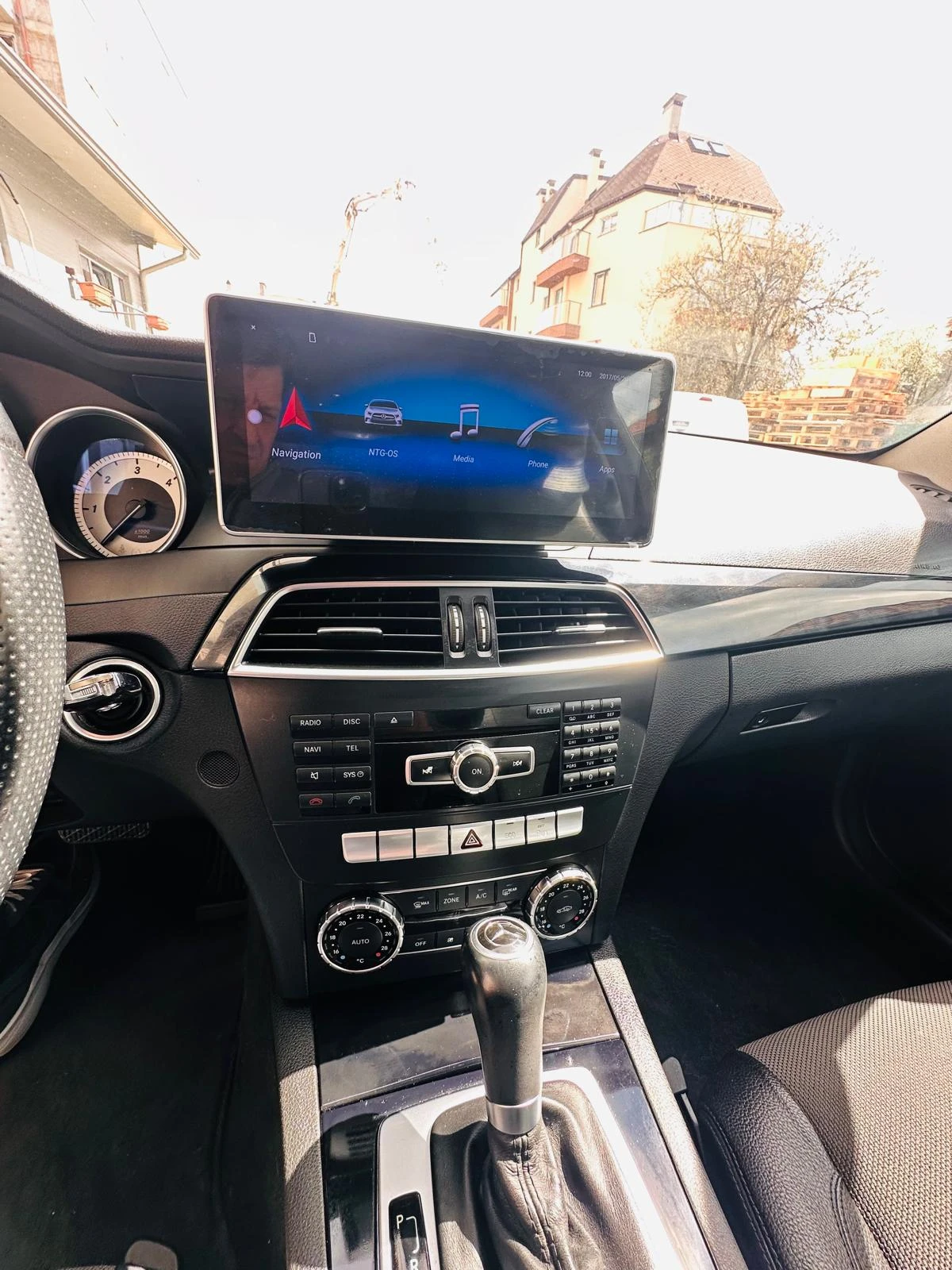 Mercedes-Benz C 220 W204, снимка 5 - Автомобили и джипове - 54078435