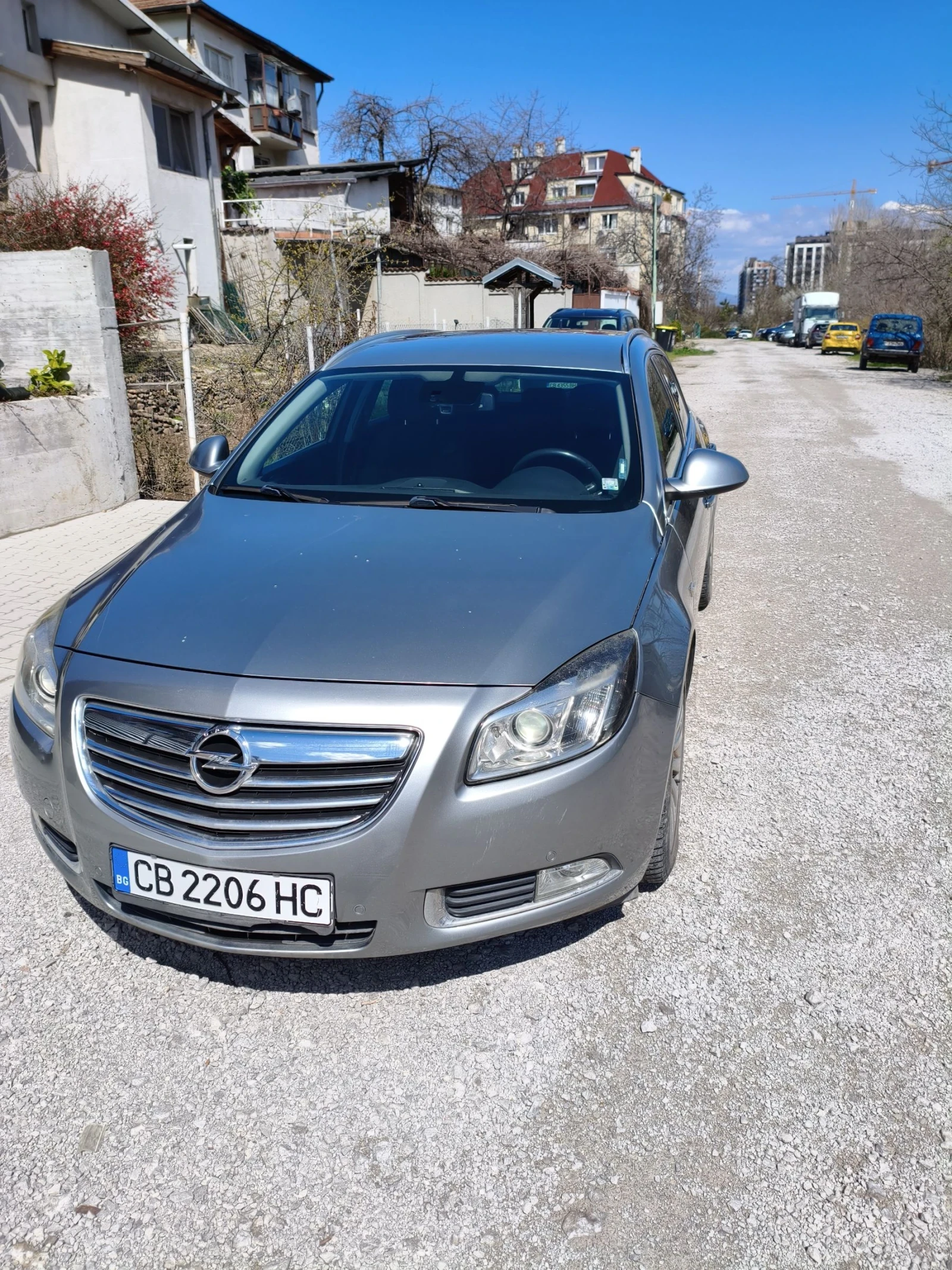 Opel Insignia, снимка 2 - Автомобили и джипове - 54099094