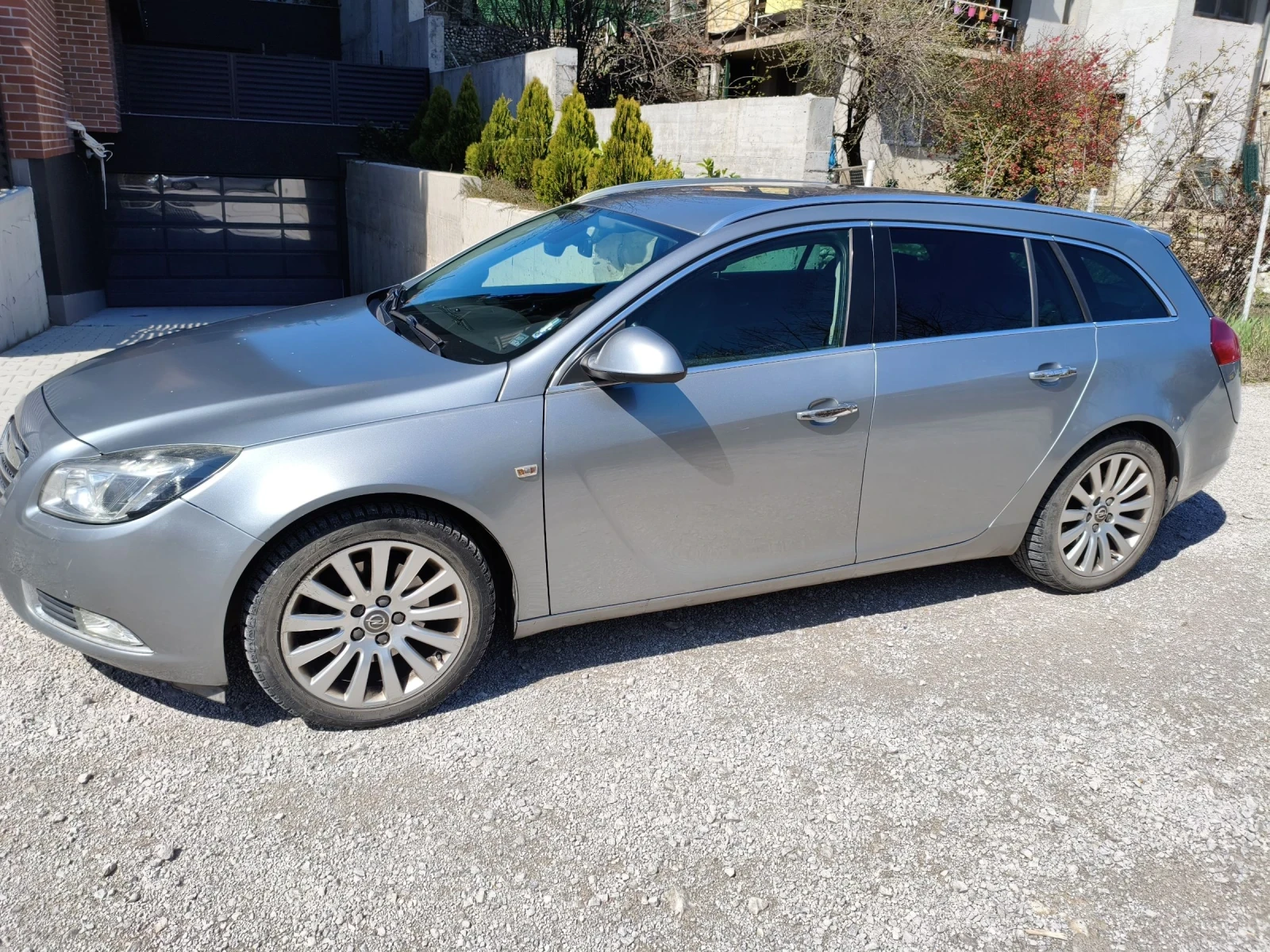 Opel Insignia, снимка 12 - Автомобили и джипове - 54099094