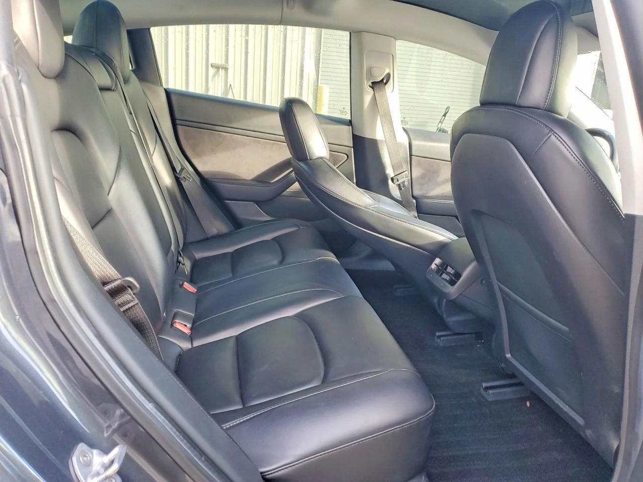 Tesla Model 3 Long Range AWD, снимка 10 - Автомобили и джипове - 54158456