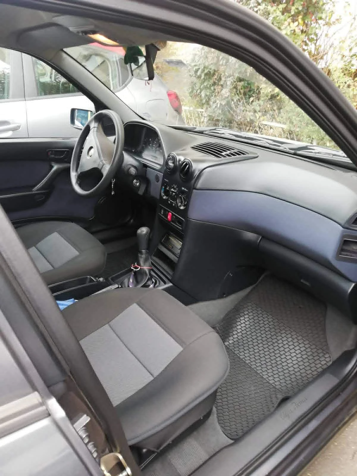 Alfa Romeo 146, снимка 5 - Автомобили и джипове - 54339377