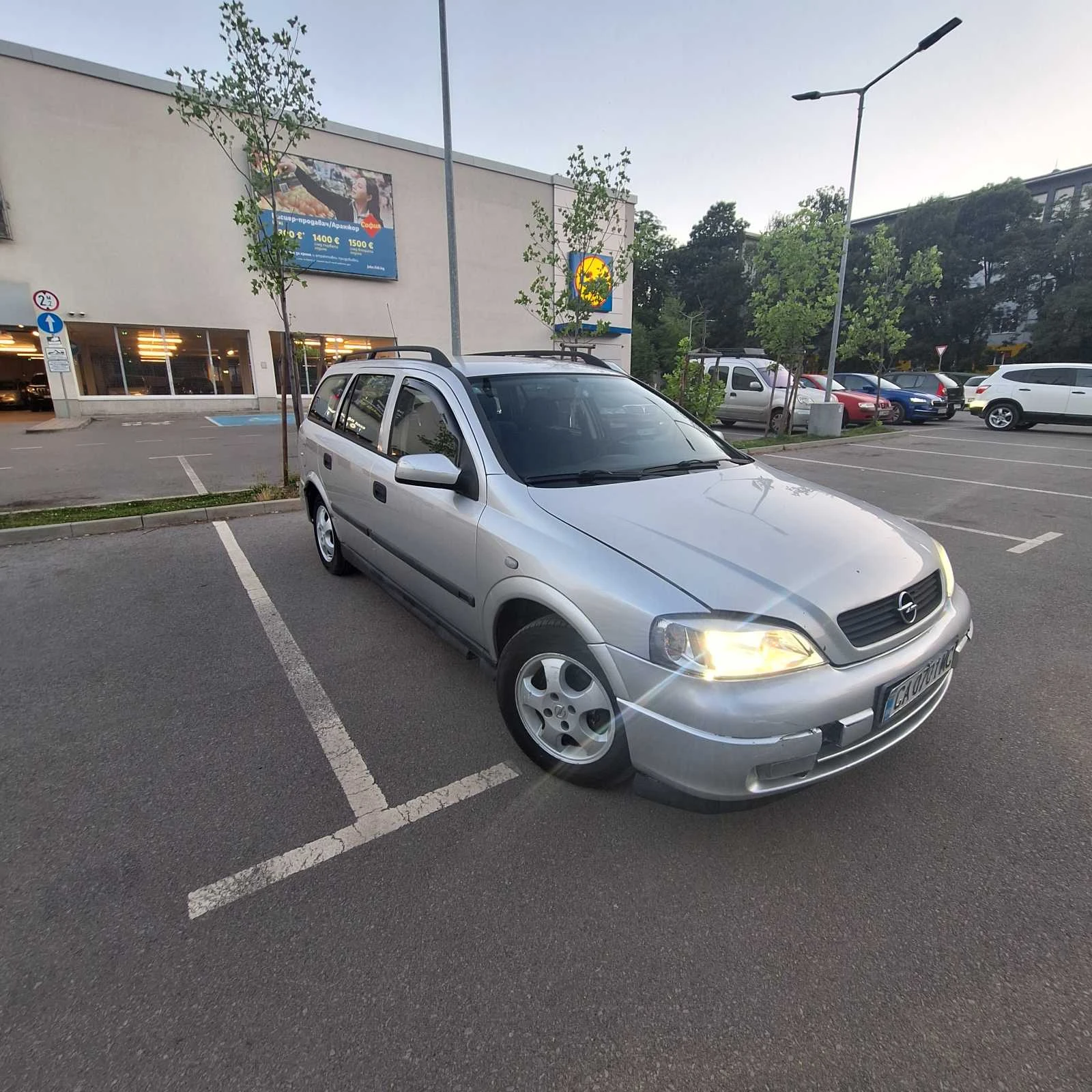 Opel Astra 1.7 DTI ISUZO, снимка 14 - Автомобили и джипове - 54848070