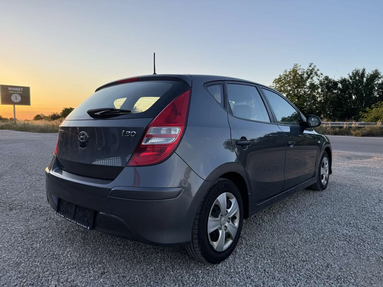 Hyundai I30 1.4 I ЕВРО 5 УНИКАТ, снимка 4 - Автомобили и джипове - 54948313