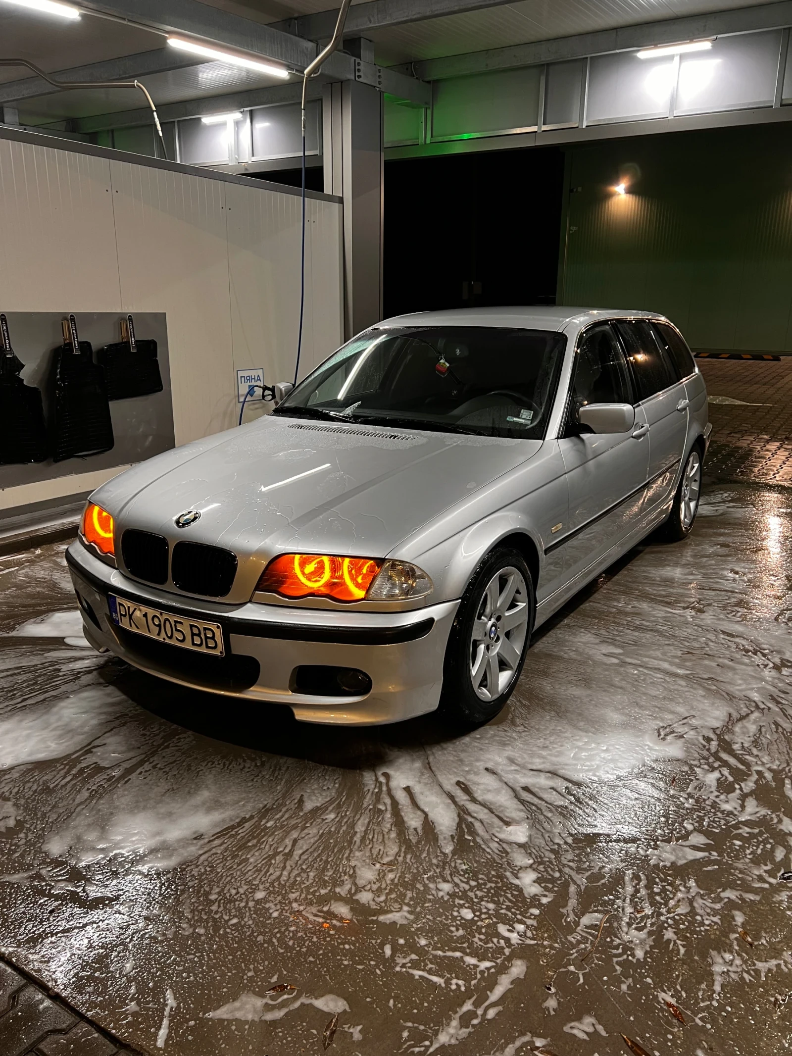 BMW 330 E46 Touring, снимка 10 - Автомобили и джипове - 55094589