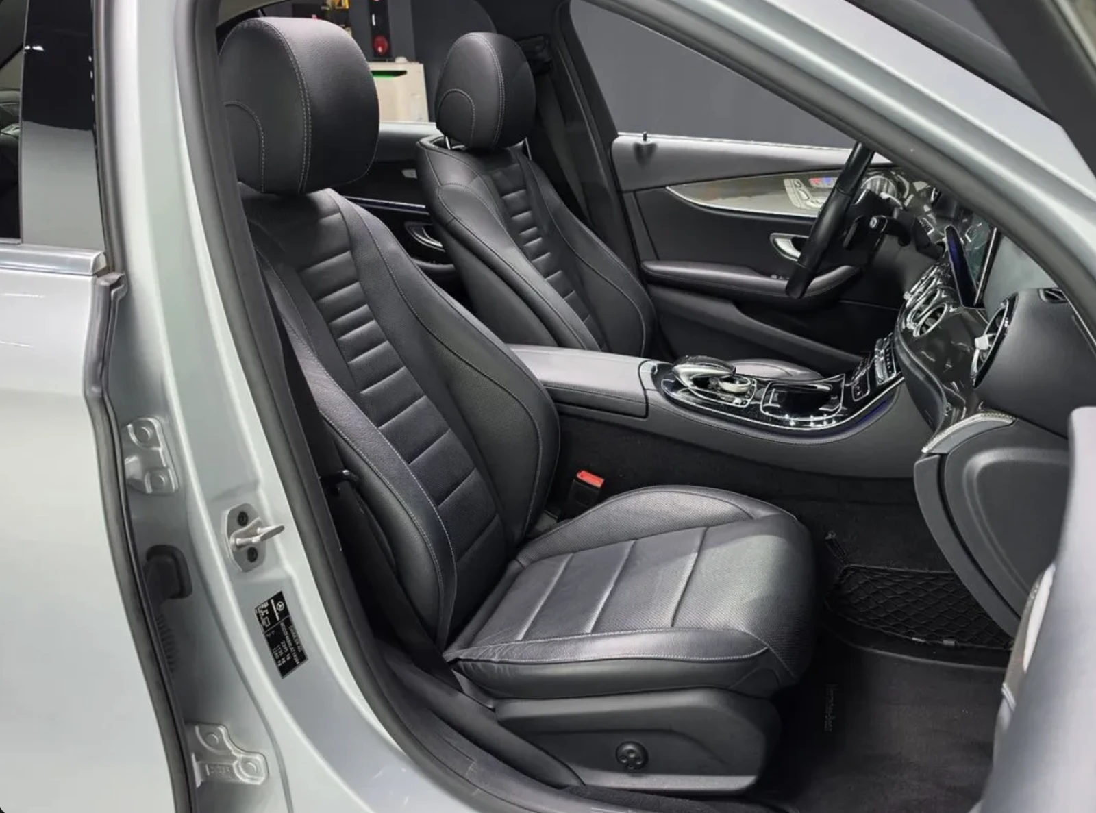 Mercedes-Benz E 300 AMG 4MATIC* 360* DISTRONIC* BURMESTER* PANO* ����� | Mobile.bg � ����������� 5