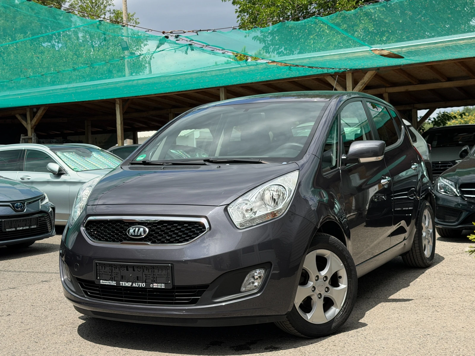 Kia Venga 1.6i* ПЪЛНА СЕРВИЗНА ИСТОРИЯ В KIA 