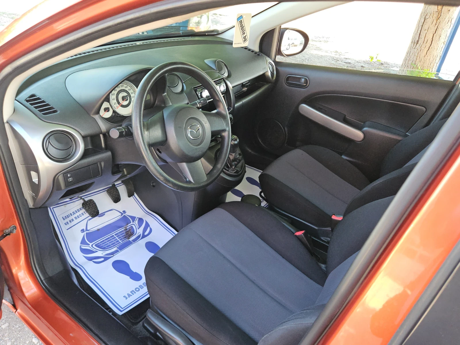 Mazda 2 1.4i---75кс, снимка 13 - Автомобили и джипове - 55483366