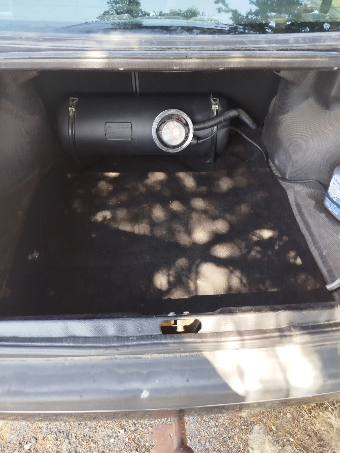 VW Vento, снимка 6 - Автомобили и джипове - 55890871