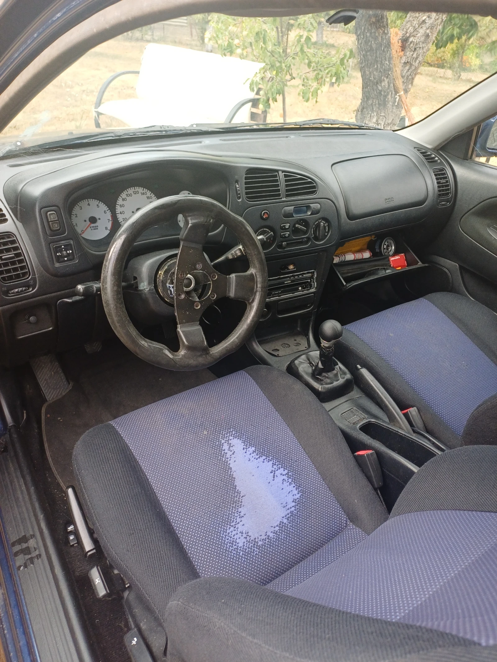 Mitsubishi Colt, снимка 5 - Автомобили и джипове - 56045938