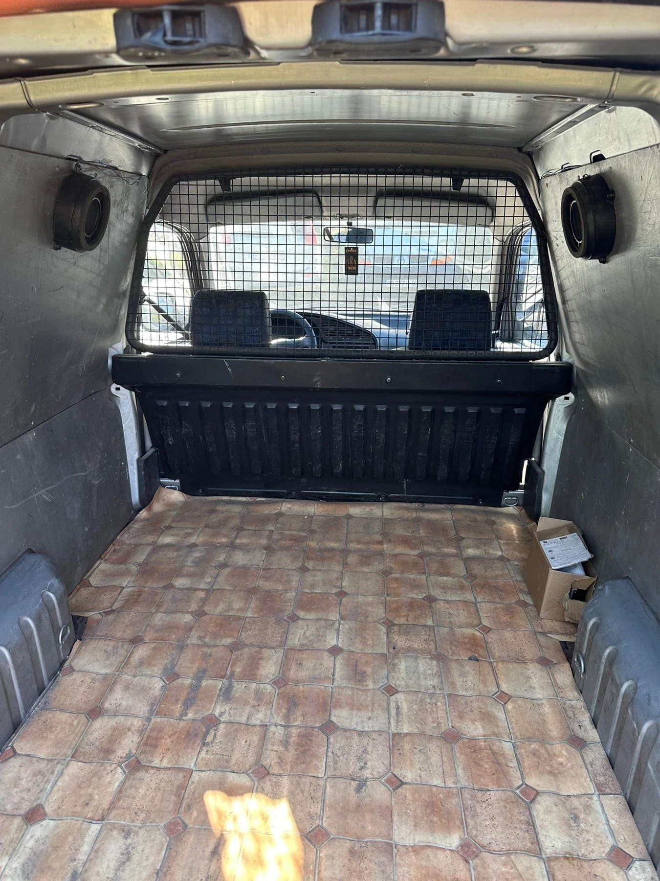 Peugeot Partner Ranch 1.9D, снимка 9 - Автомобили и джипове - 56158162