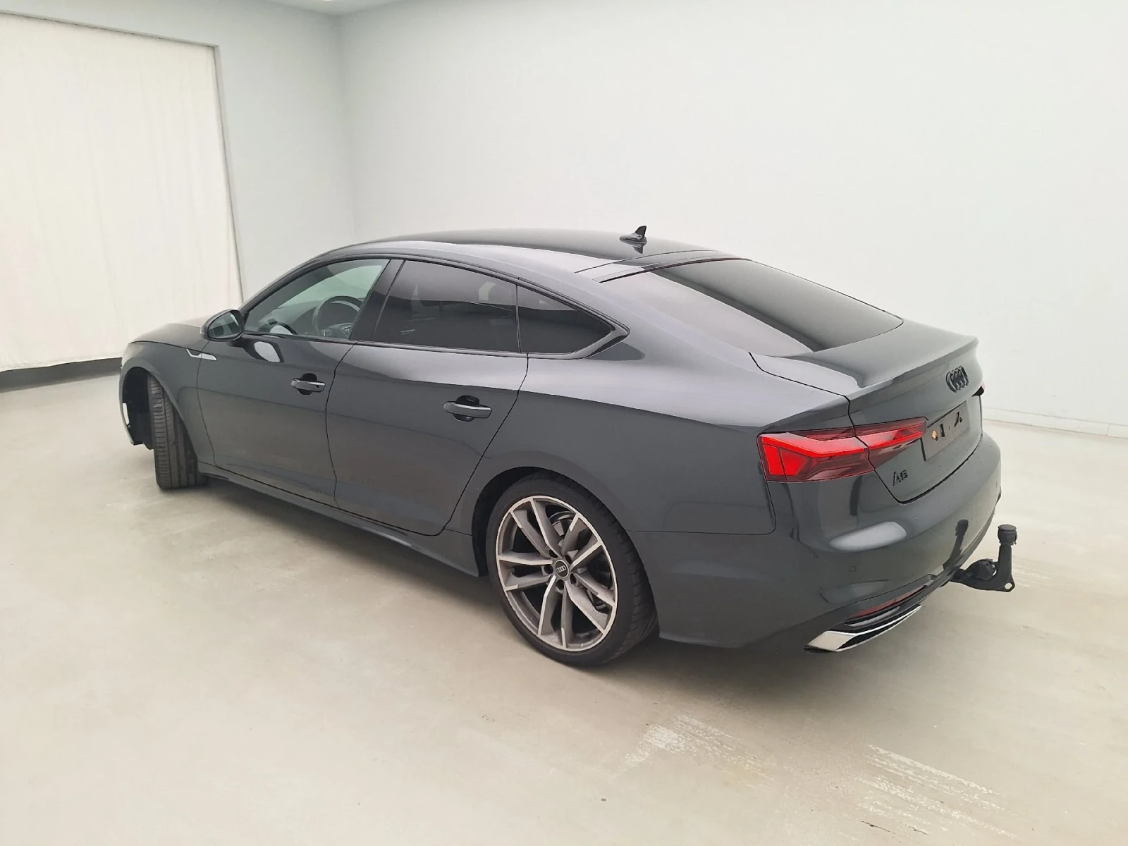 Audi A5 Sportback 40 TFSI S tronic Advanced Leather Navi , снимка 4 - Автомобили и джипове - 56306668