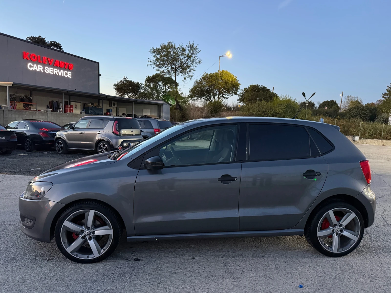 VW Polo, снимка 3 - Автомобили и джипове - 56364124