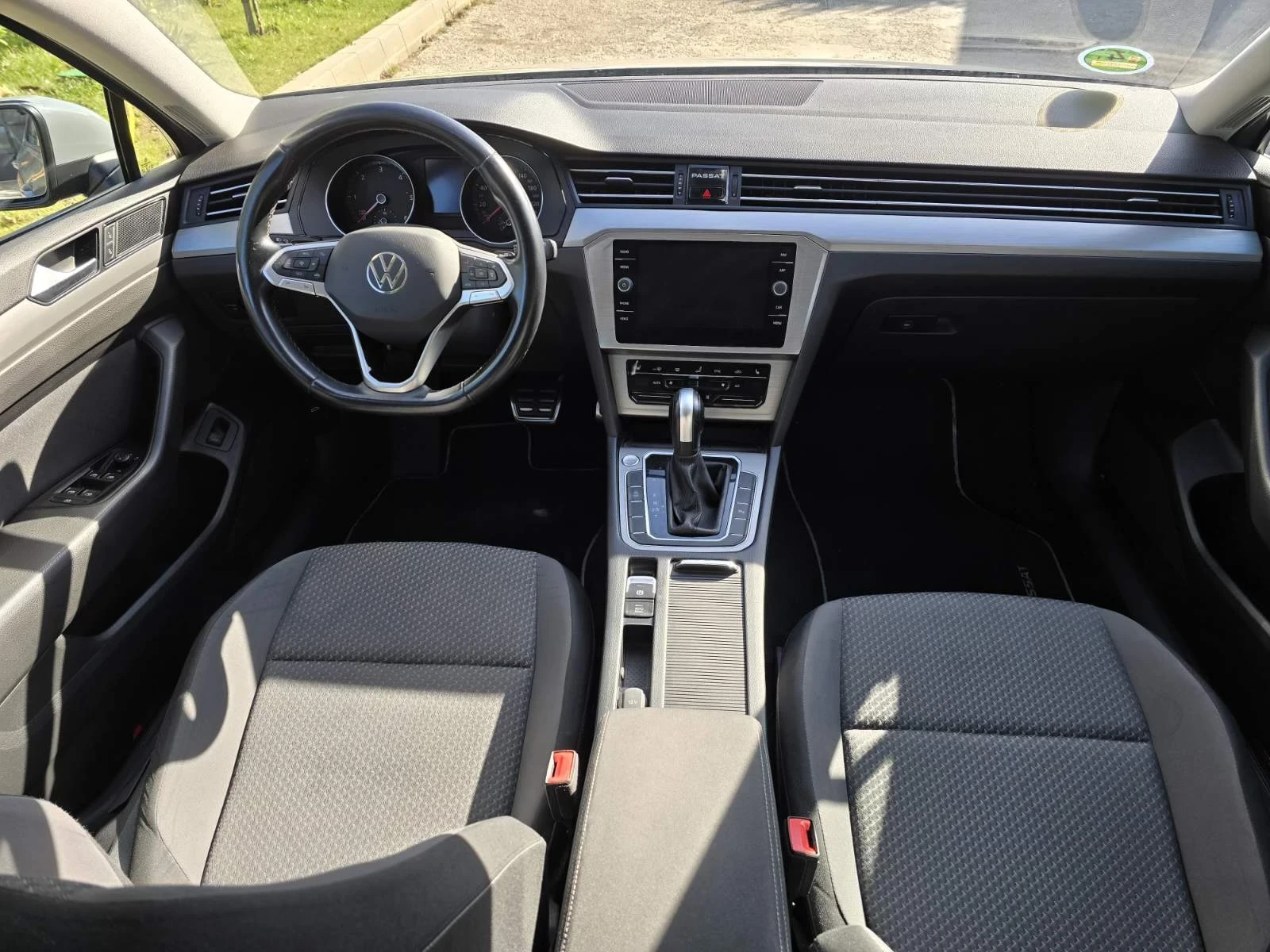 VW Passat Business, BMT, Led, IQ Drive, снимка 8 - Автомобили и джипове - 56644065