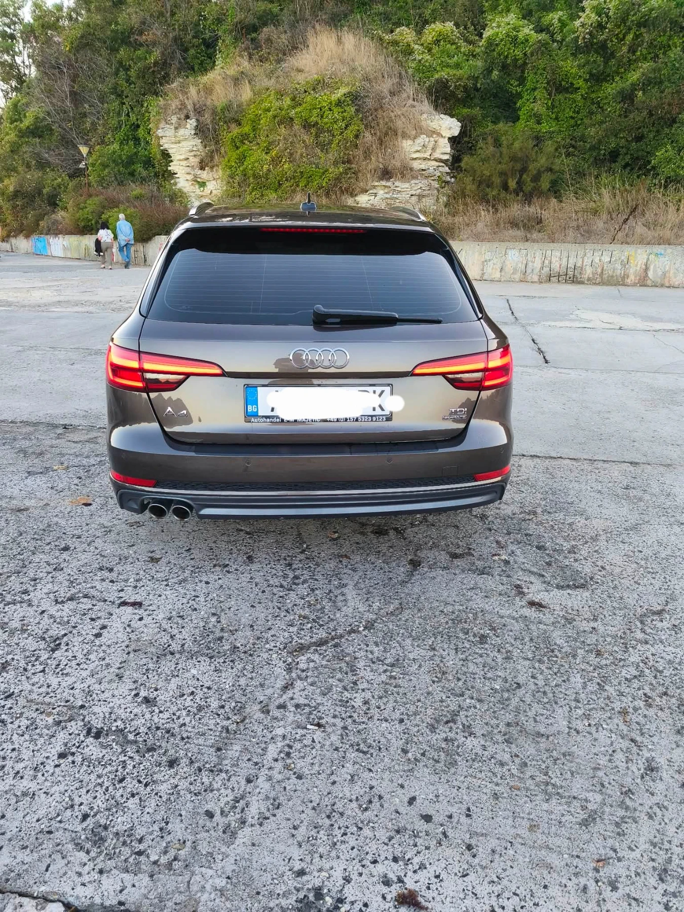 Audi A4 2.0TDI/190PS/QUATTRO/MATRIX/ VIRTUAL 3S-LINE, снимка 6 - Автомобили и джипове - 56728818