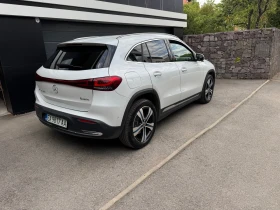 Mercedes-Benz EQA 300 4 matic* ДИСТРОНИК* КАМЕРА* КОЖА* ПОДГРЕВ* , снимка 11