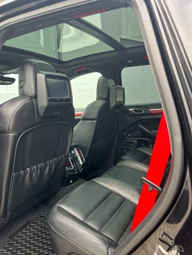 Porsche Cayenne 4.8 V8 TURBO PANORAMA/2xTV/XENON/NAVI/'', снимка 14