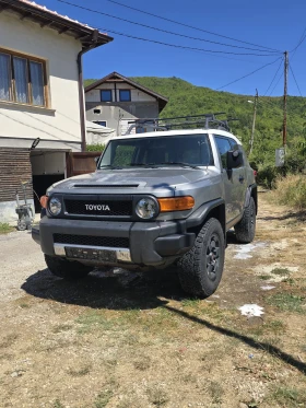 Toyota Fj cruiser 4.0-VVTI, снимка 1